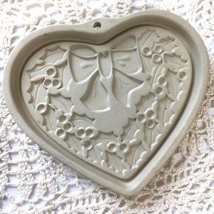 Pampered Chef Winter Wreath 5" Cookie Mold VTG